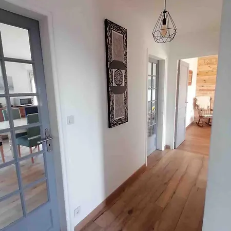 Vakantiehuis Maison De Famille Pour 12-15 Personnes