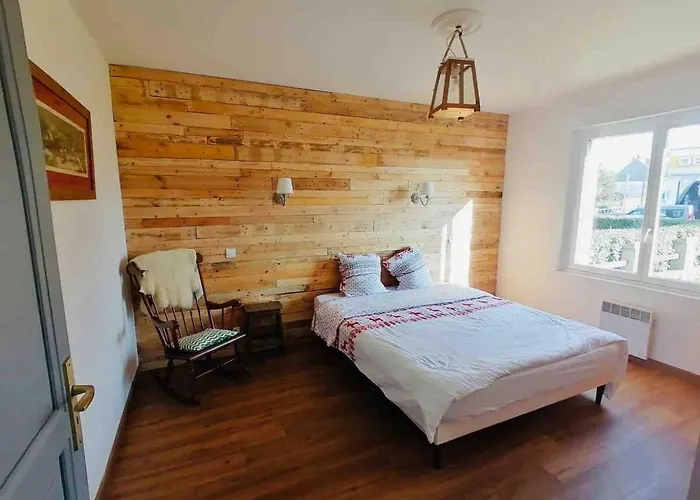 Maison De Famille Pour 12-15 Personnes Vakantiehuis