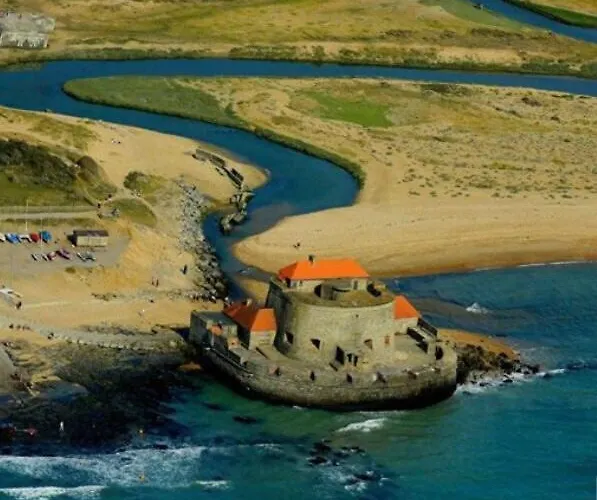 Maison De Famille Pour 12-15 Personnes * Ambleteuse